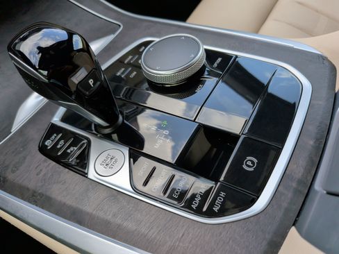 Used 2022 BMW X5 sDrive40i w/ Premium Package image 20