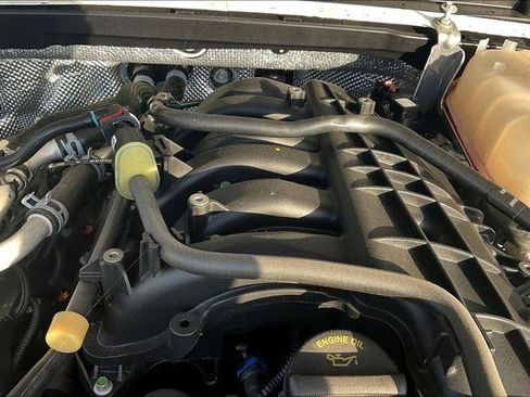 Used 2024 Jeep Wrangler Unlimited Rubicon image 39