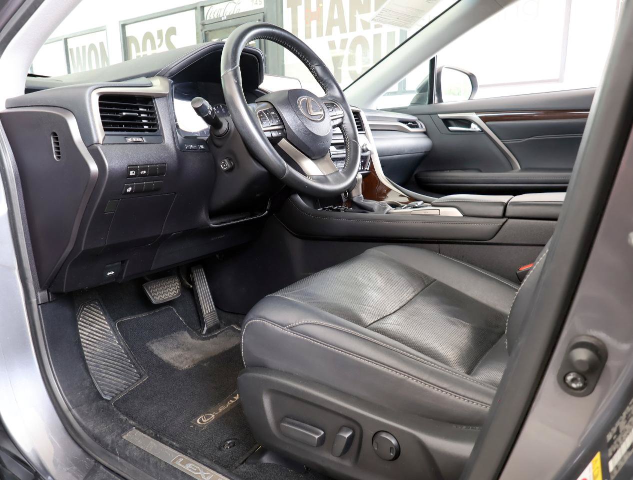 Used 2017 Lexus RX 350 AWD w/ Premium Package image 37