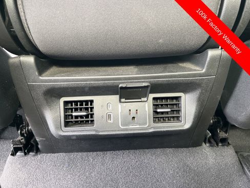 Used 2024 Chevrolet Silverado 1500 LT image 25