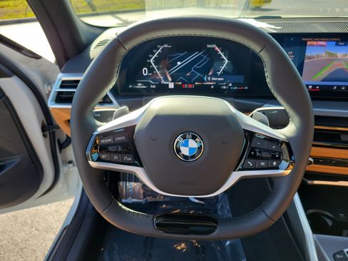 Certified 2025 BMW 330i Sedan w/ Convenience Package image 27