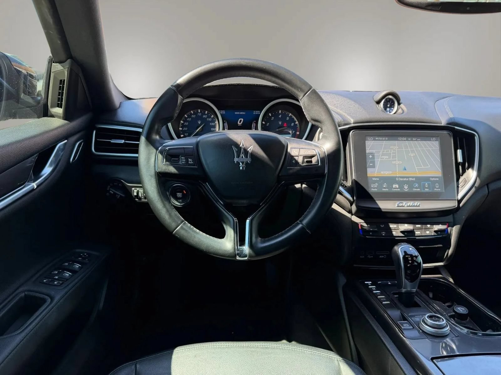 Used 2018 Maserati Ghibli RWD image 20