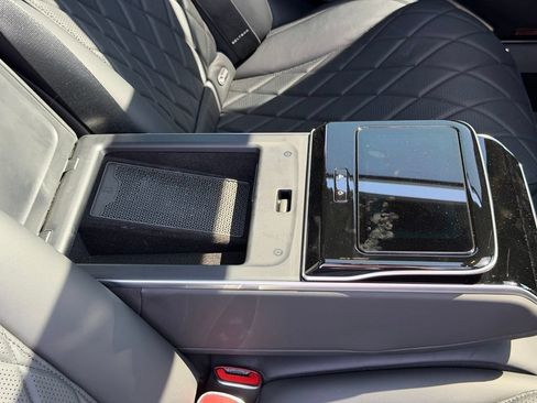 Used 2021 Mercedes-Benz S 580 4MATIC Sedan image 10