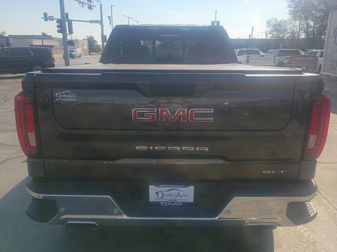 Used 2019 GMC Sierra 1500 SLT w/ SLT Premium Plus Package AWD/4WD image 7