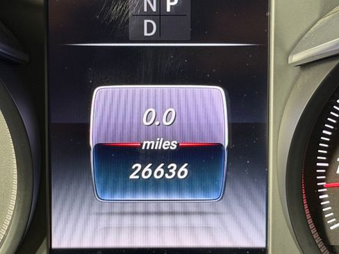 Used 2018 Mercedes-Benz GLC 300 image 19