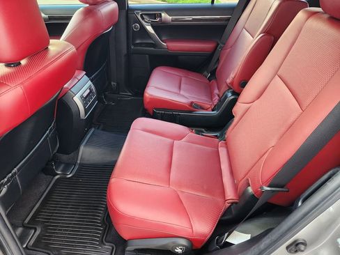 Certified 2022 Lexus GX 460 Luxury w/ Sport Design Package AWD/4WD image 31