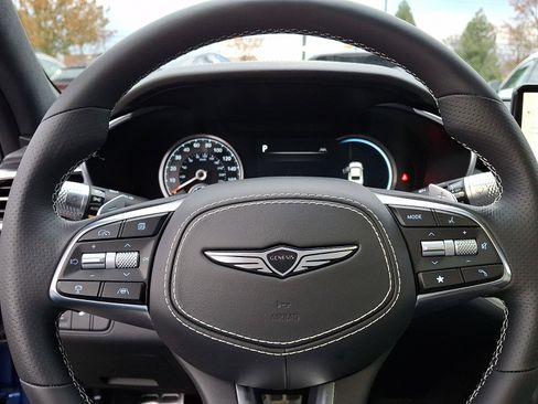 Used 2025 Genesis G70 3.3T Advanced w/ Sport Prestige Package image 25