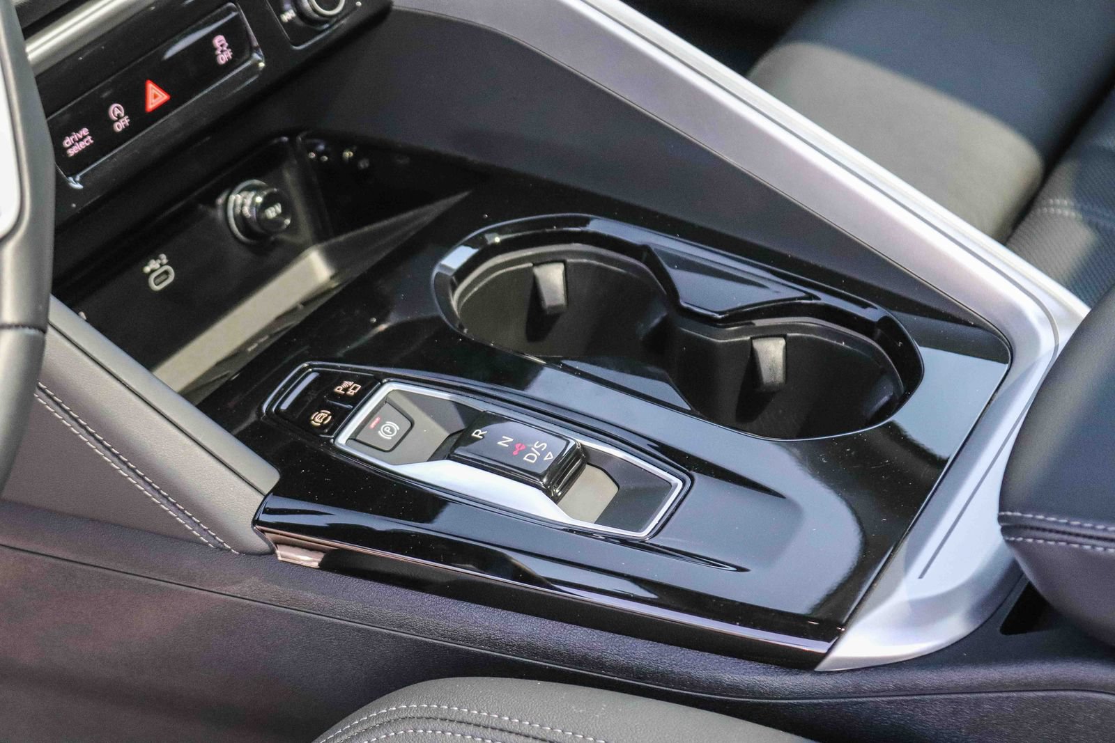 Certified 2025 Audi Q5 Premium w/ Premium Plus AWD/4WD image 22