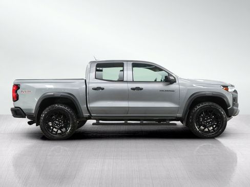 Used 2023 Chevrolet Colorado Trail Boss w/ LPO, Dark Essentials Package AWD/4WD image 6