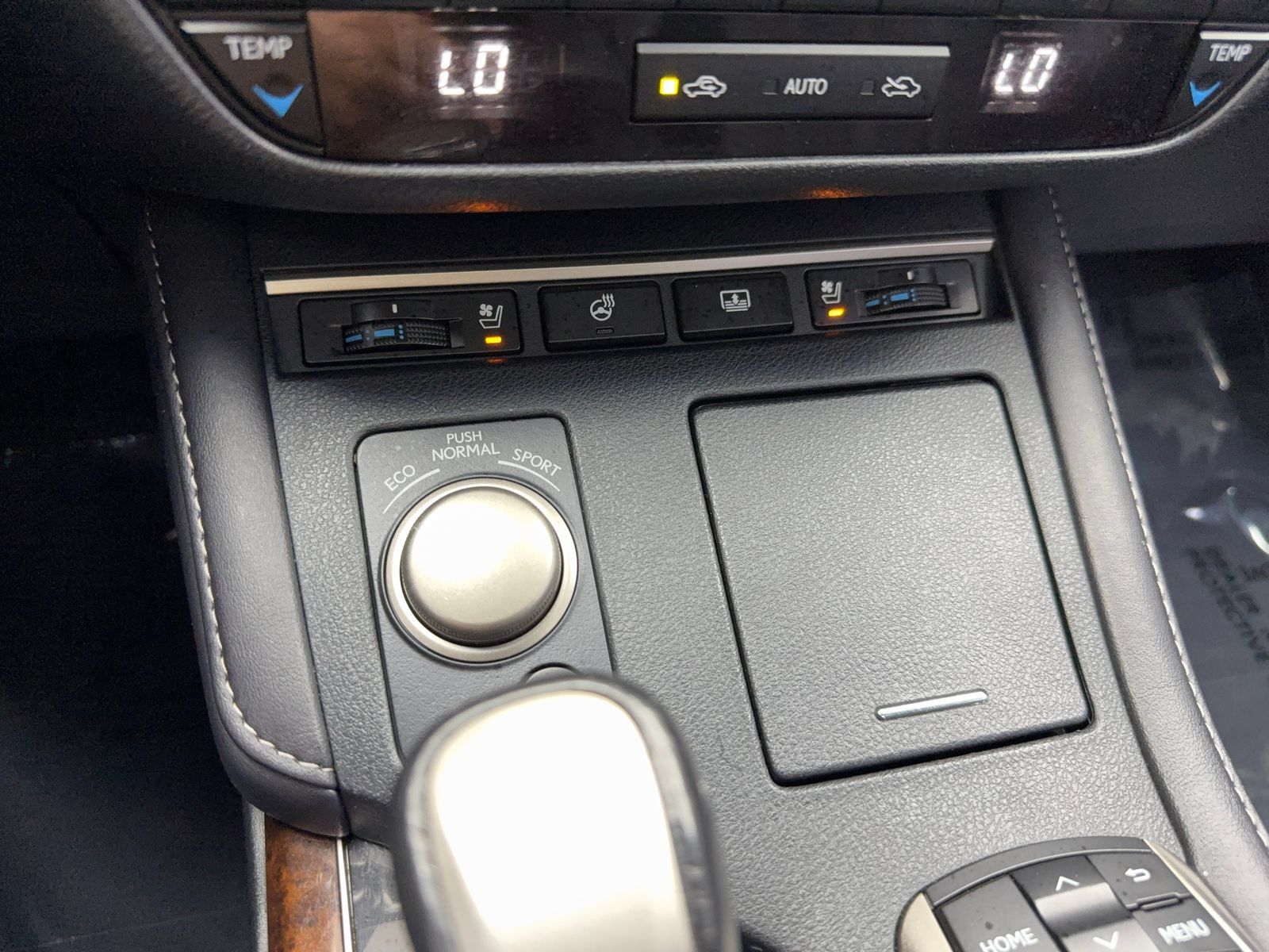Used 2017 Lexus ES 350 w/ Luxury Package FWD image 29