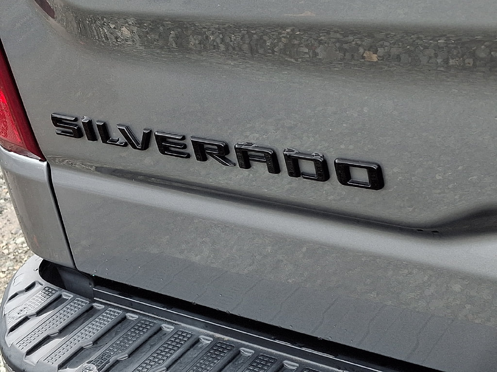 Used 2024 Chevrolet Silverado 1500 Custom AWD/4WD image 29