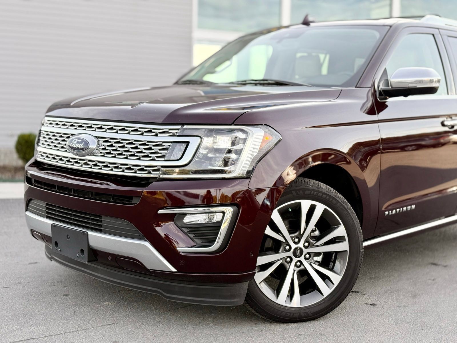 Used 2020 Ford Expedition Platinum RWD image 4