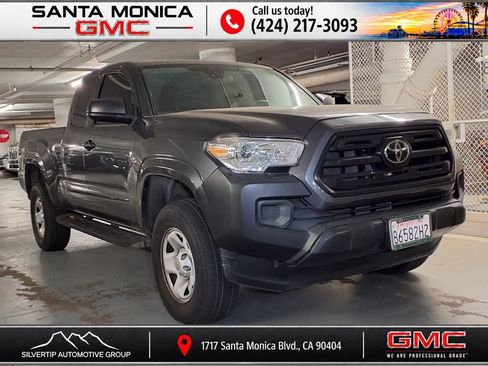 Used 2018 Toyota Tacoma SR RWD image 25