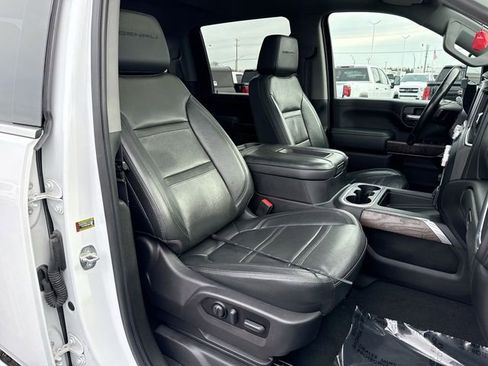 Used 2022 GMC Sierra 3500 Denali image 25