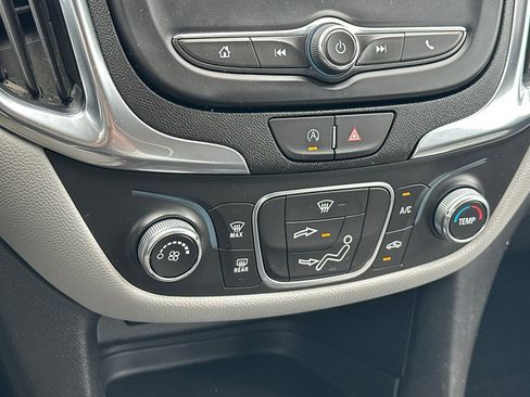 Used 2024 Chevrolet Equinox LS w/ LPO, Floor Liner Package FWD image 22
