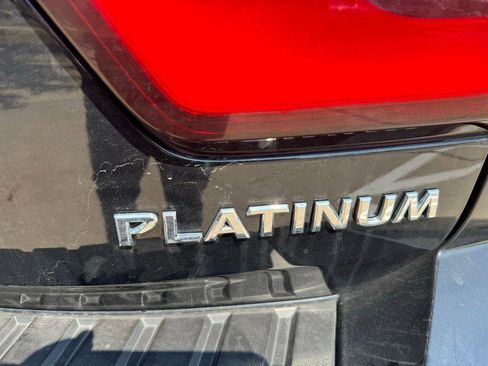 Used 2024 Nissan Armada Platinum w/ Captain's Chairs Package image 4