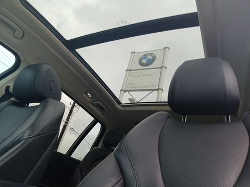Used 2020 BMW X7 xDrive40i w/ Premium Package AWD/4WD image 26