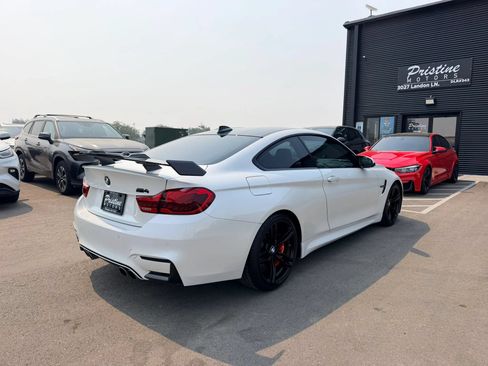 Used 2017 BMW M4 Coupe RWD image 4