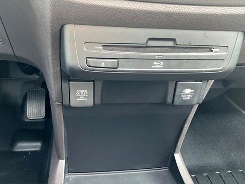 Used 2018 Honda Odyssey Touring image 26