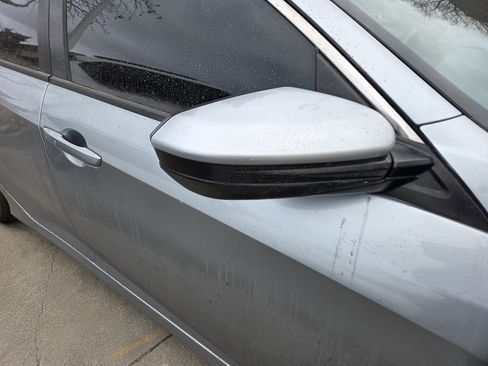 Used 2020 Honda Civic Sport image 13