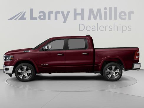 Used 2021 RAM 1500 Laramie AWD/4WD image 6