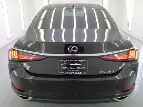 Used 2022 Lexus ES 350 Premium image 8
