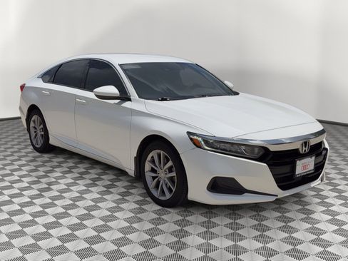 Used 2021 Honda Accord LX image 7