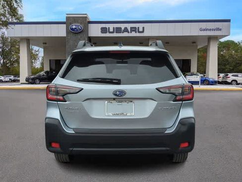 Certified 2025 Subaru Outback Premium AWD/4WD image 5