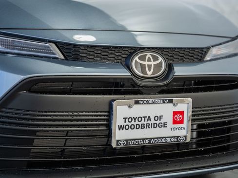 New 2026 Toyota Corolla LE image 9