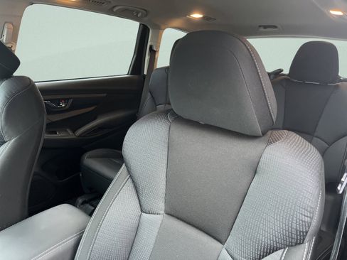 Used 2024 Subaru Ascent Premium w/ Convenience Package image 15