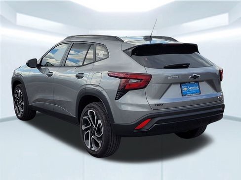 New 2026 Chevrolet Trax RS w/ Driver Confidence Package image 4