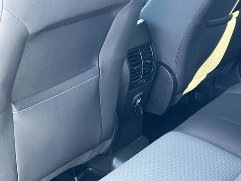 Used 2018 Ford Escape SE w/ SE Sync 3 Package image 21