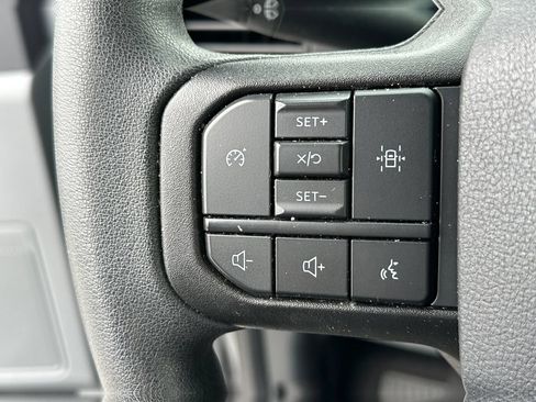 Used 2023 Ford F150 XLT AWD/4WD image 23