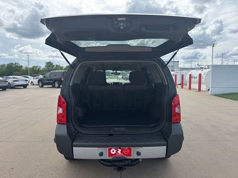 Used 2015 Nissan Xterra X RWD image 10