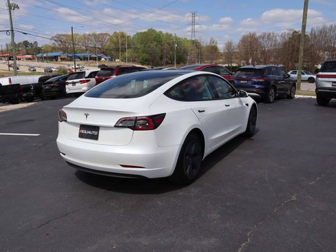 Used 2023 Tesla Model 3 Standard Range image 11