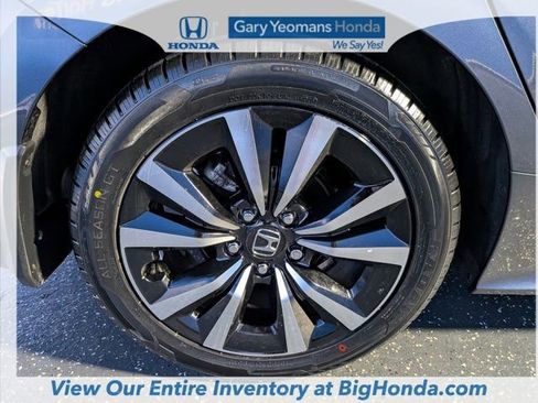 Used 2024 Honda Civic EX image 13
