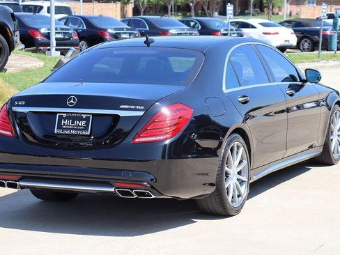 Used 2015 Mercedes-Benz S 63 AMG 4MATIC Sedan w/ Driver Assistance Package image 12