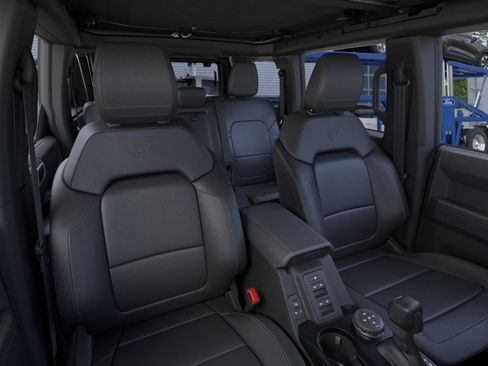 New 2026 Ford Bronco Badlands AWD/4WD image 11