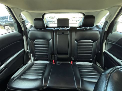 Used 2024 Ford Edge SEL AWD/4WD image 39