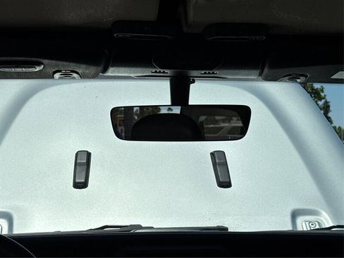 Used 2023 Jeep Wrangler Unlimited Sahara image 86