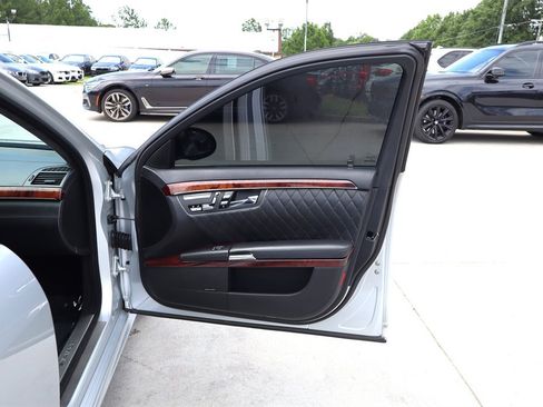 Used 2008 Mercedes-Benz S 65 AMG image 48