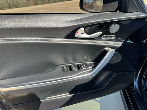 Used 2019 Kia Stinger Premium image 27