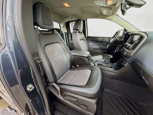 Used 2020 Chevrolet Colorado Z71 image 25