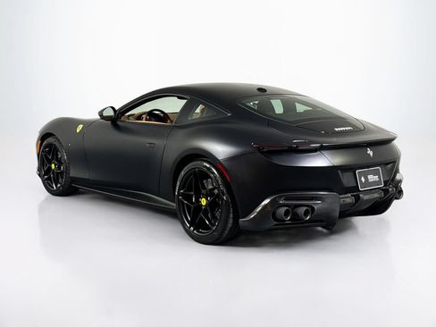 Certified 2024 Ferrari Roma RWD image 2