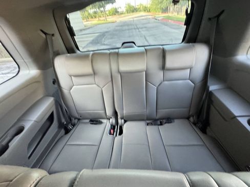 Used 2011 Honda Pilot EX-L image 10