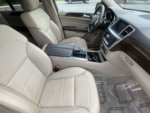 Used 2013 Mercedes-Benz ML 350 4MATIC image 11
