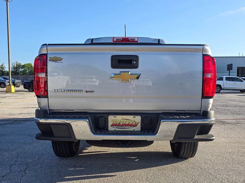 Used 2020 Chevrolet Colorado W/T w/ WT Convenience Package AWD/4WD image 5