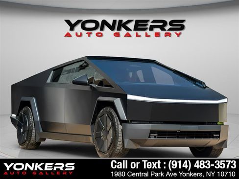 Used 2024 Tesla Cybertruck Cyberbeast image 3