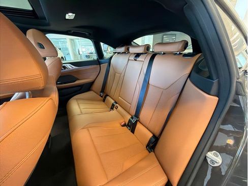 Used 2023 BMW i4 eDrive35 image 25