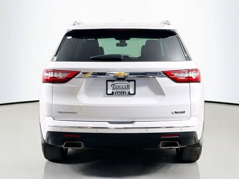Used 2018 Chevrolet Traverse Premier w/ Driver Confidence II Package image 6